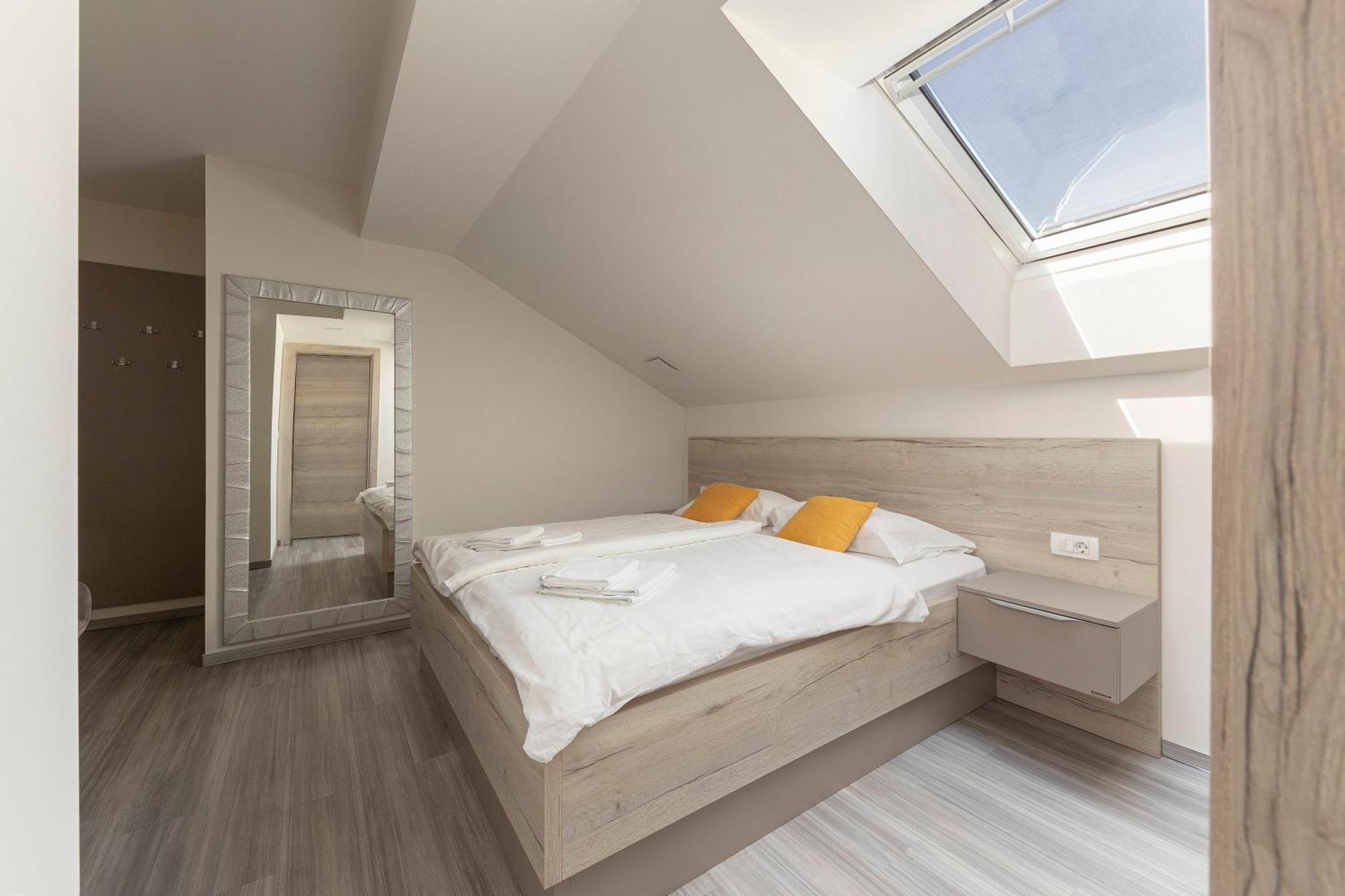 Rooms S Center Slovenske Konjice Ngoại thất bức ảnh