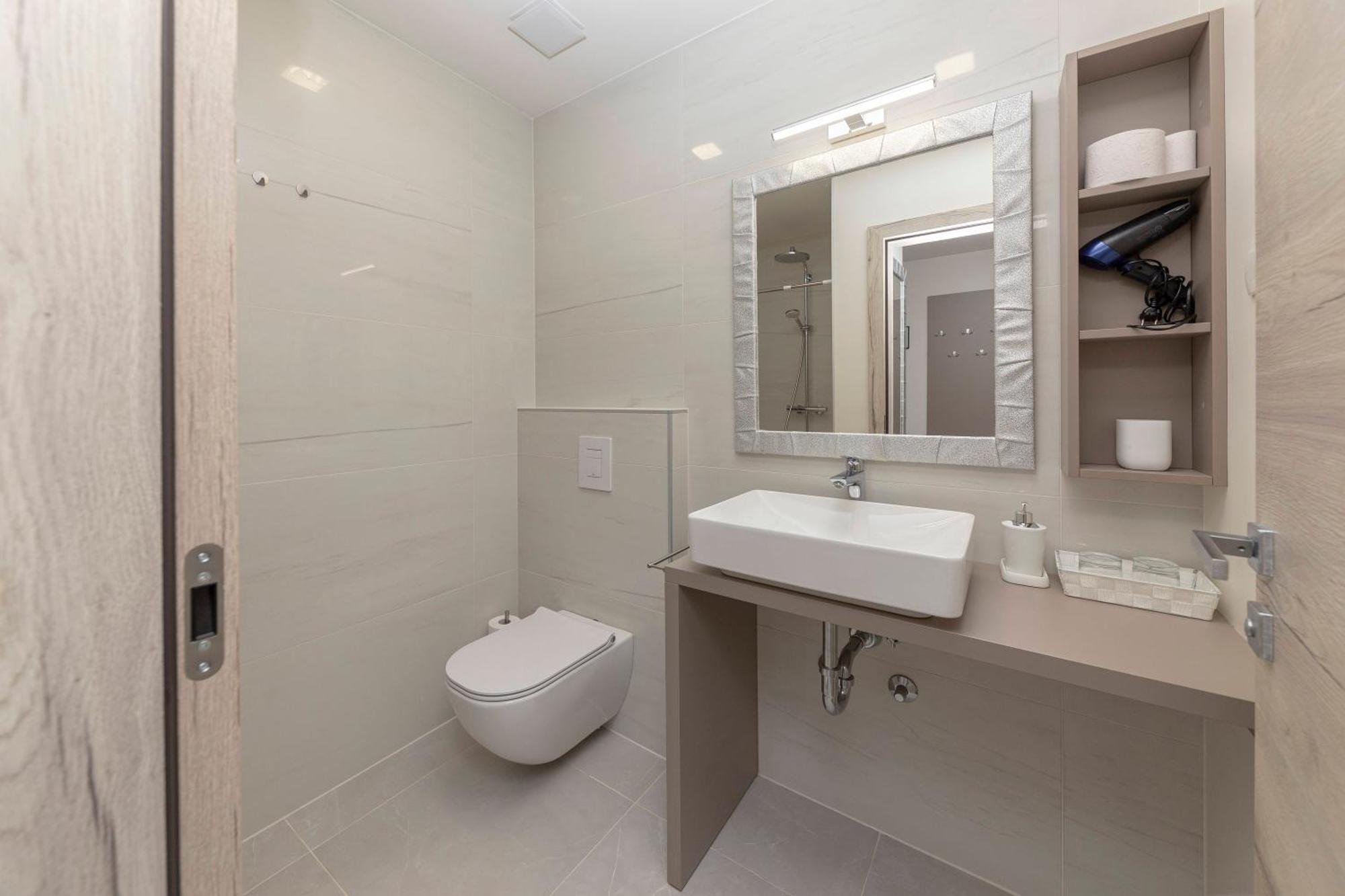 Rooms S Center Slovenske Konjice Ngoại thất bức ảnh