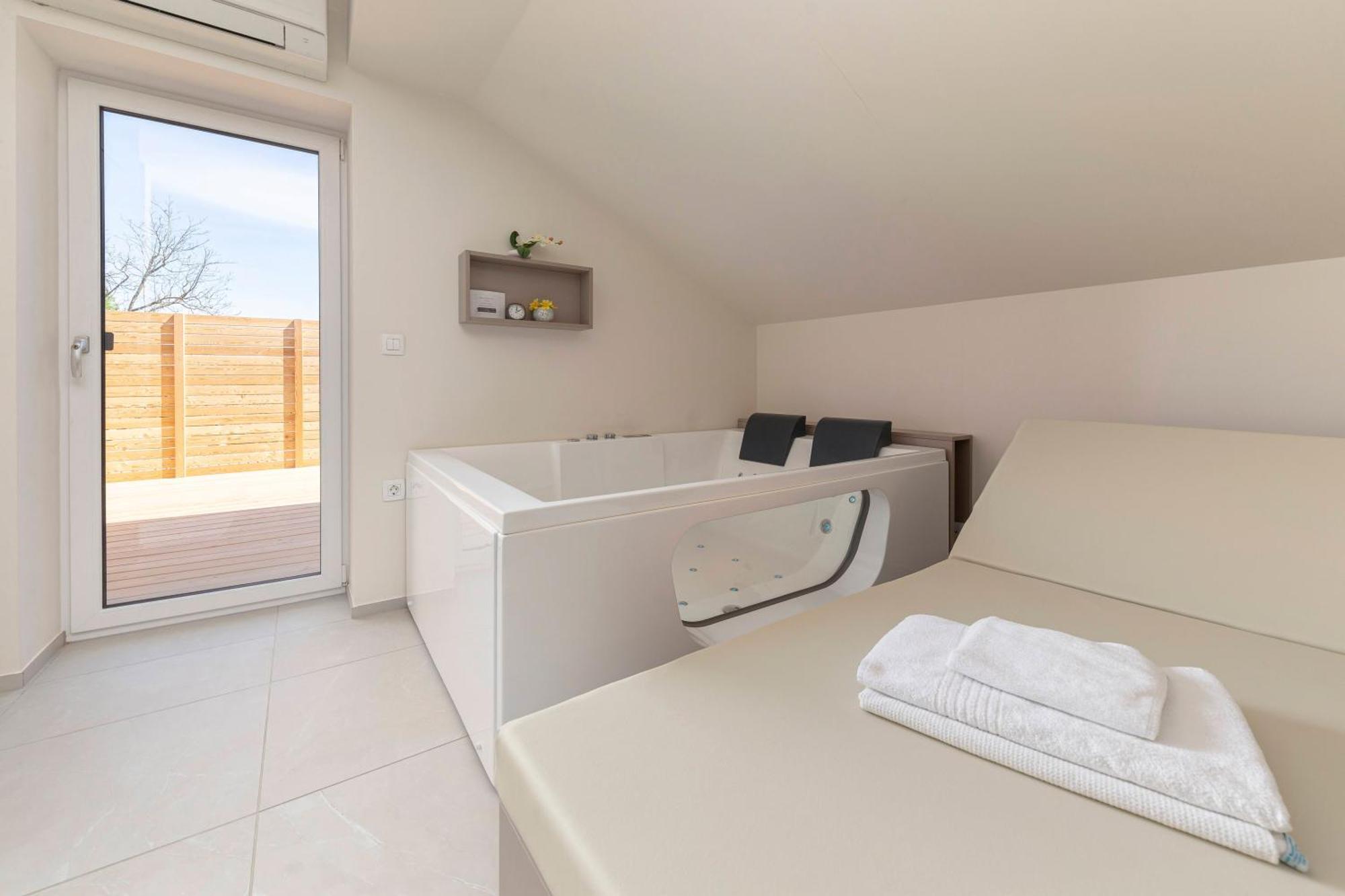 Rooms S Center Slovenske Konjice Ngoại thất bức ảnh