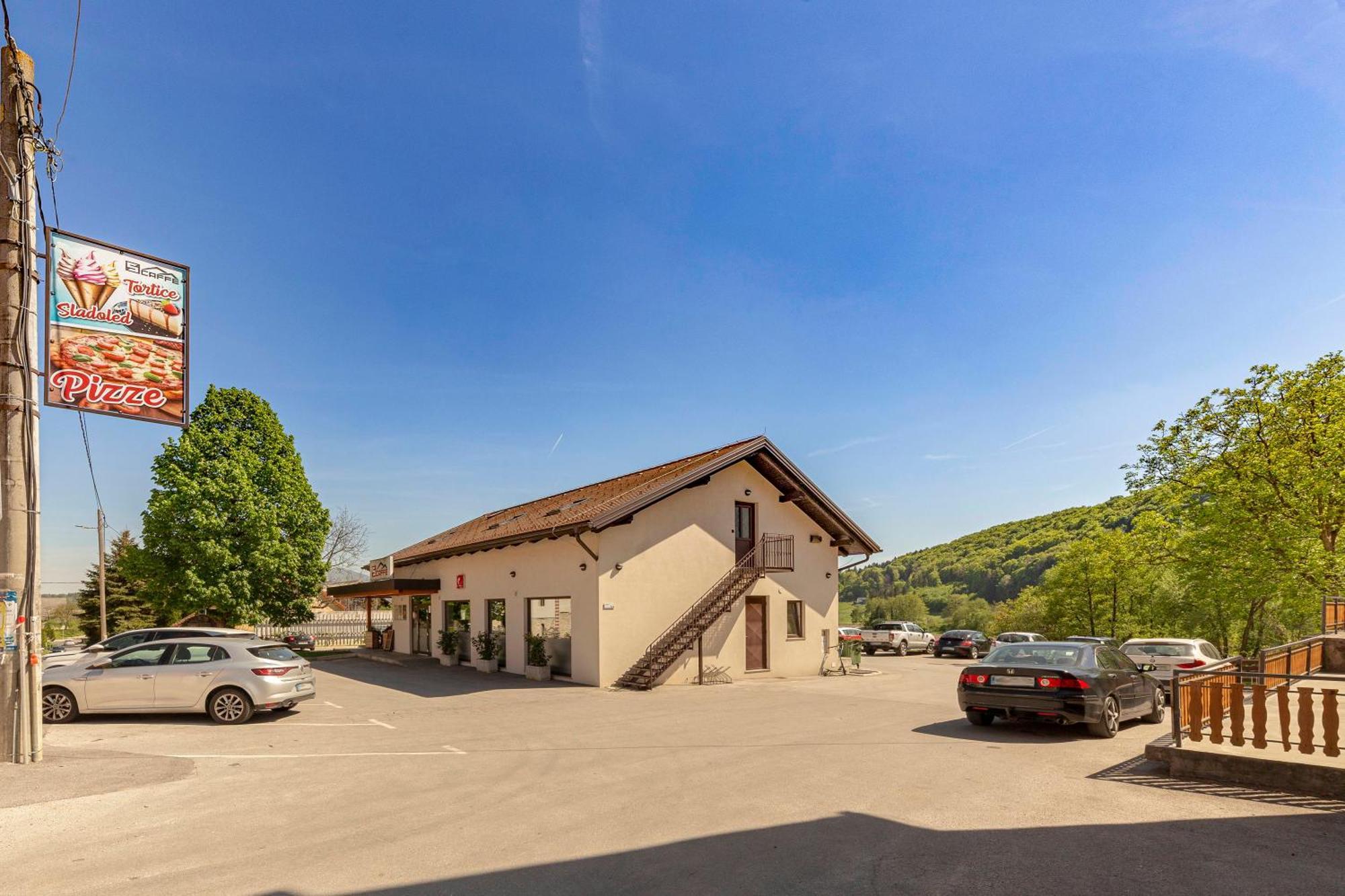Rooms S Center Slovenske Konjice Ngoại thất bức ảnh