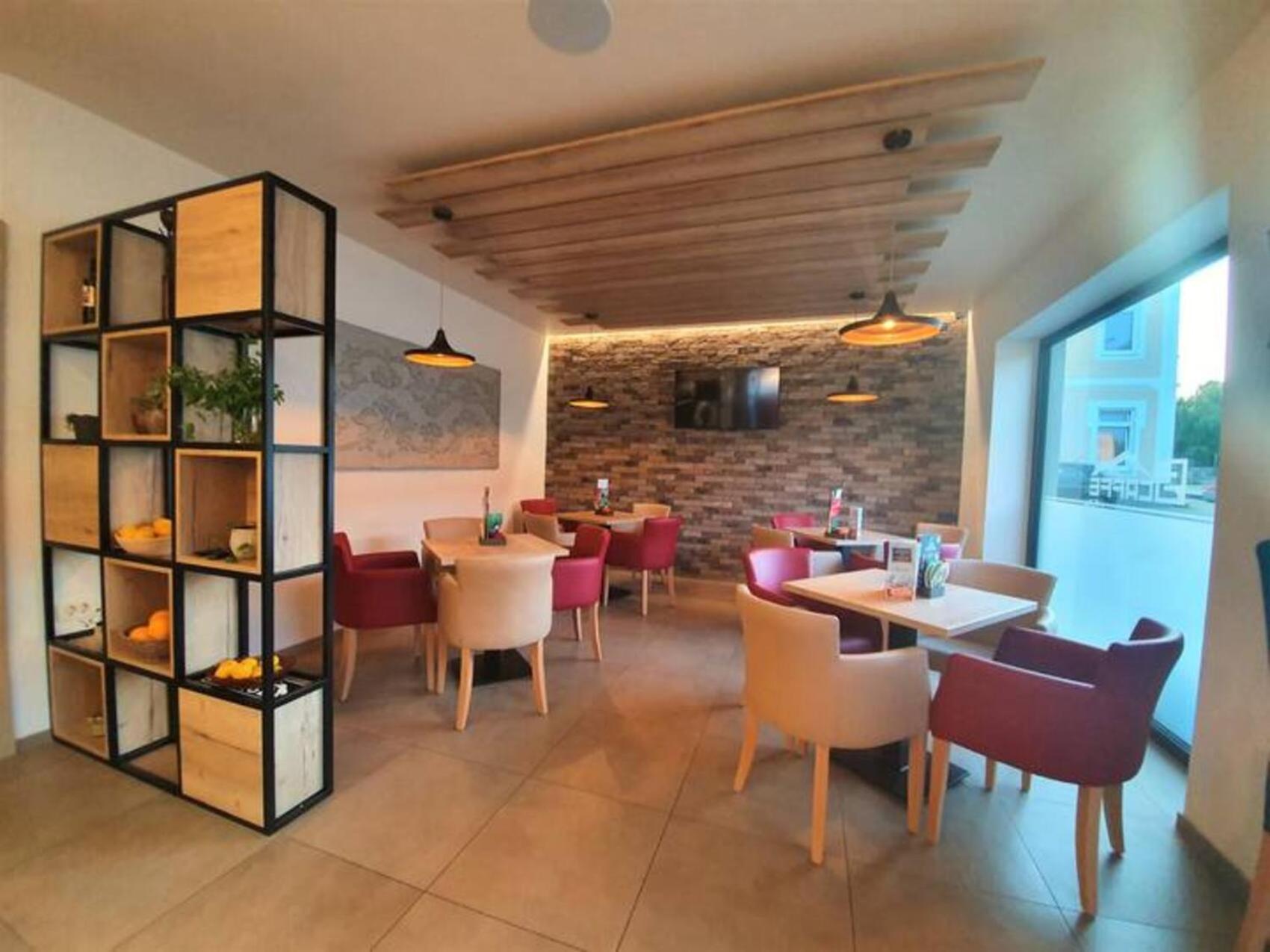 Rooms S Center Slovenske Konjice Ngoại thất bức ảnh